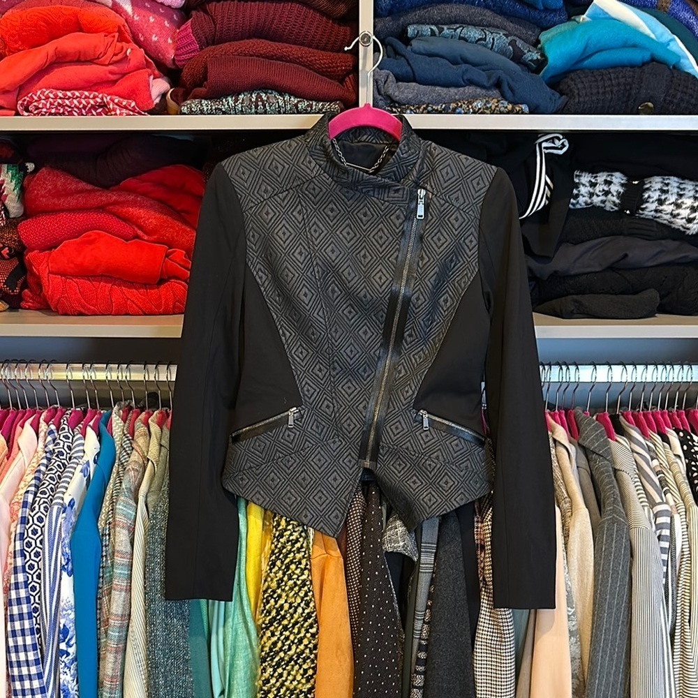 Elie Tahari black/gray print front zipper closure blazer size XS